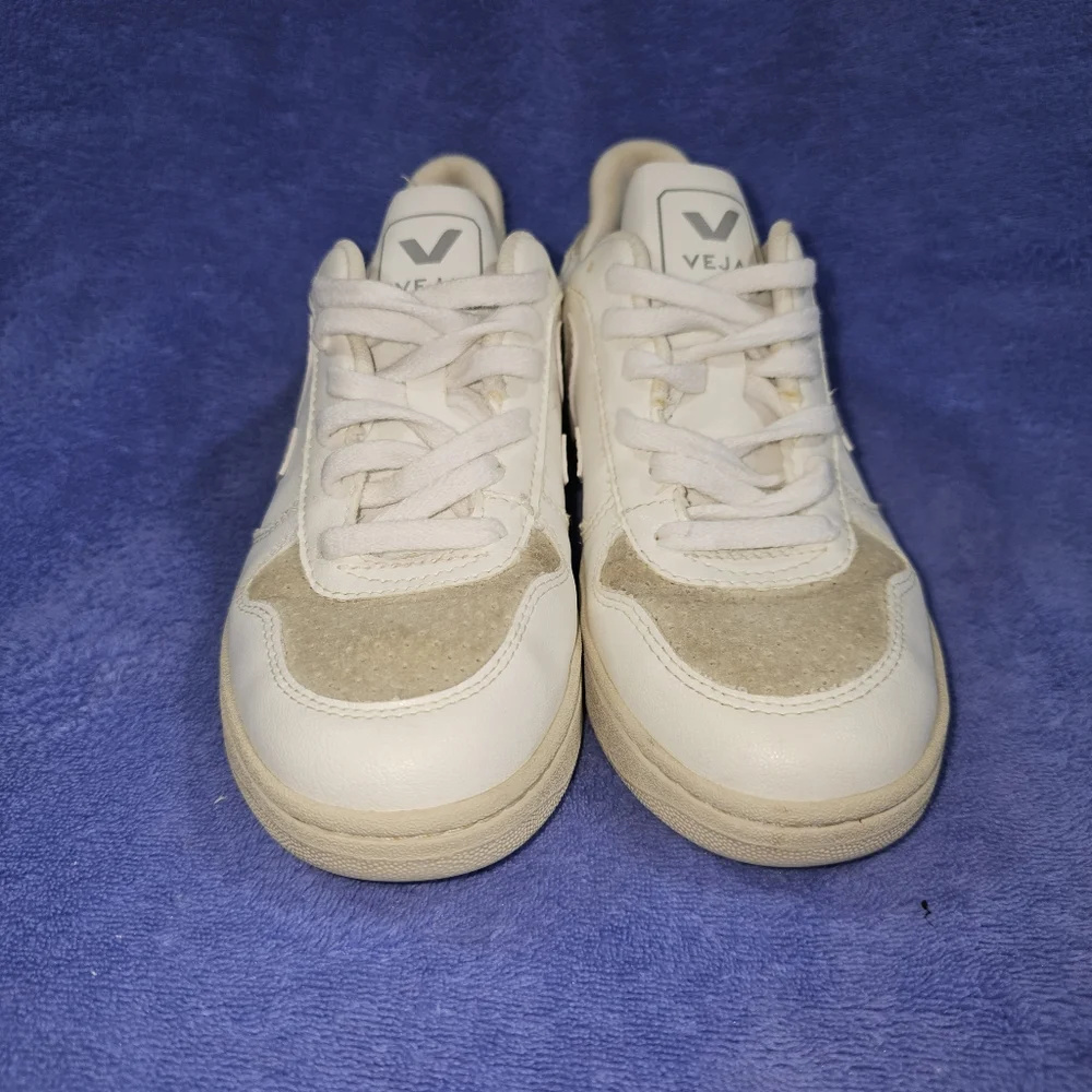 Veja V-10 B Mesh White Natural Low Top Sneakers